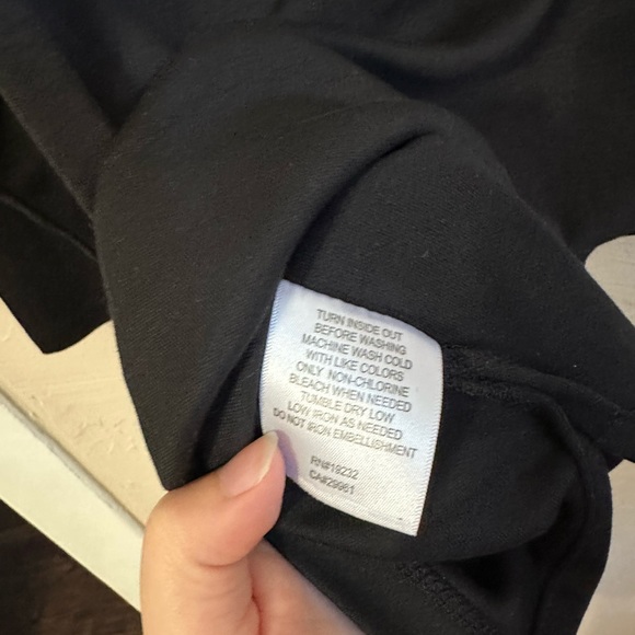 🎈2/$15🎈Bedazzled Petite Small Blouse - Picture 5 of 5